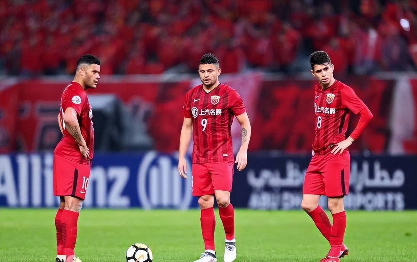 华体会app下载入口-足协新政：中超外援名额增至6人，球迷争议的简单介绍