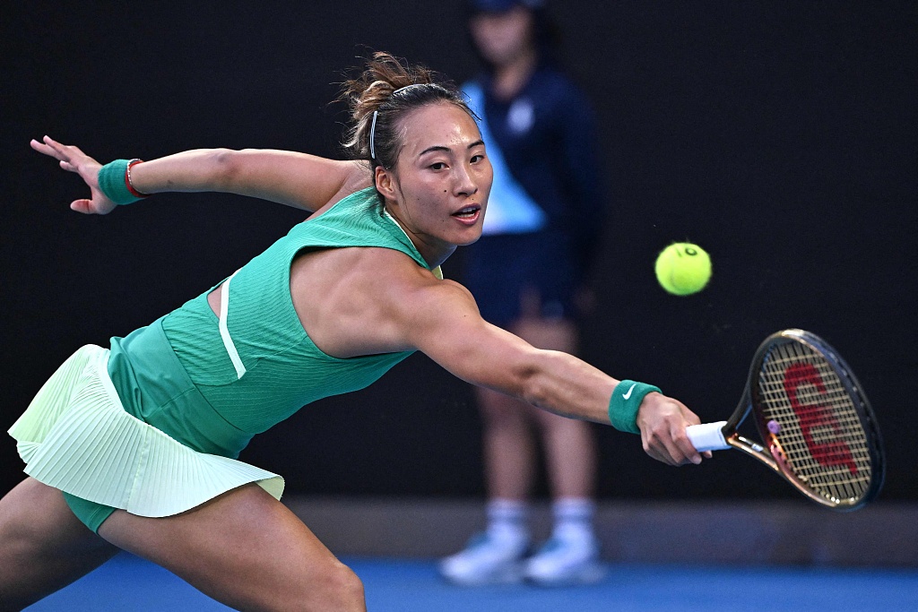 华体会官方网站下载-郑钦文首进大满贯四强，中国网球新希望的简单介绍