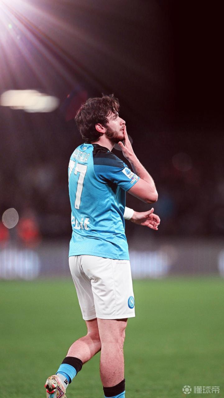 华体会官方网站首页-关于克瓦拉茨赫利亚：格鲁吉亚梅西的童话的信息