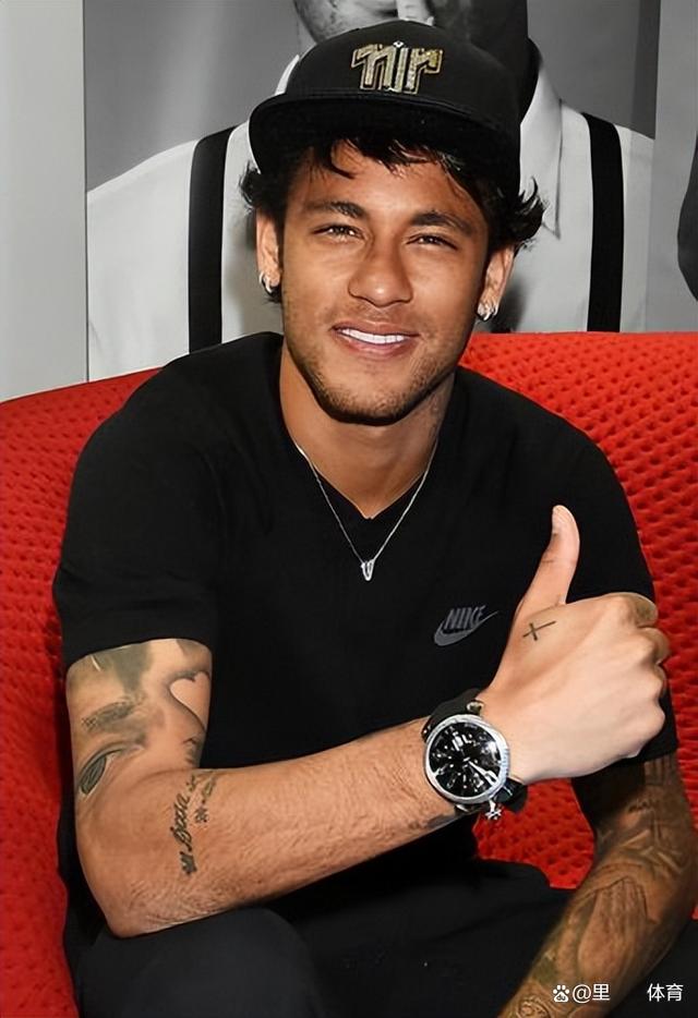 关于内马尔生日派对奢华,巨星云集的信息 关于内马尔生日派对奢华,巨星云集的信息