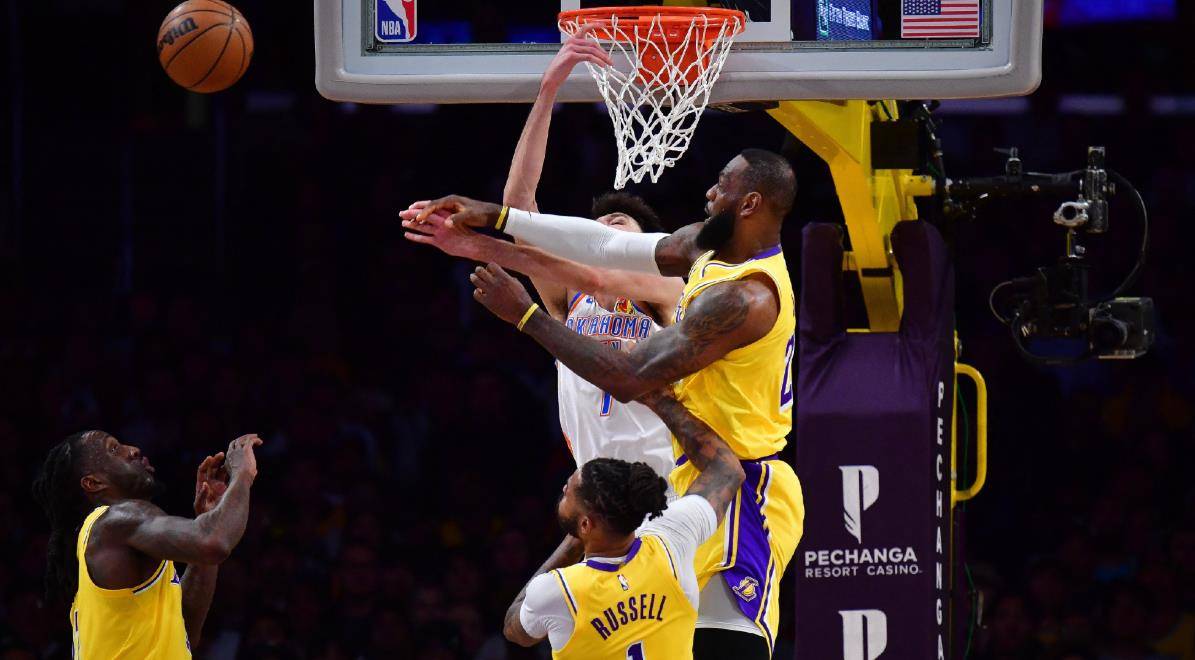 华体会登录最新地址-詹姆斯投资NBA球队，或成拉斯维加斯新老板的简单介绍