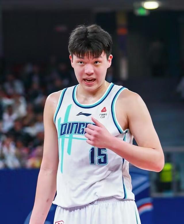 华体会官方网站下载-杨瀚森：下一个NBA中国球员？的简单介绍