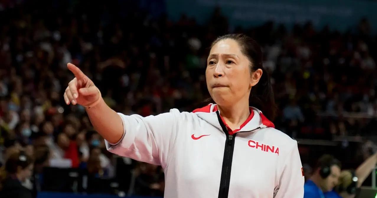 郑薇执教：女篮重返世界强队的关键的简单介绍