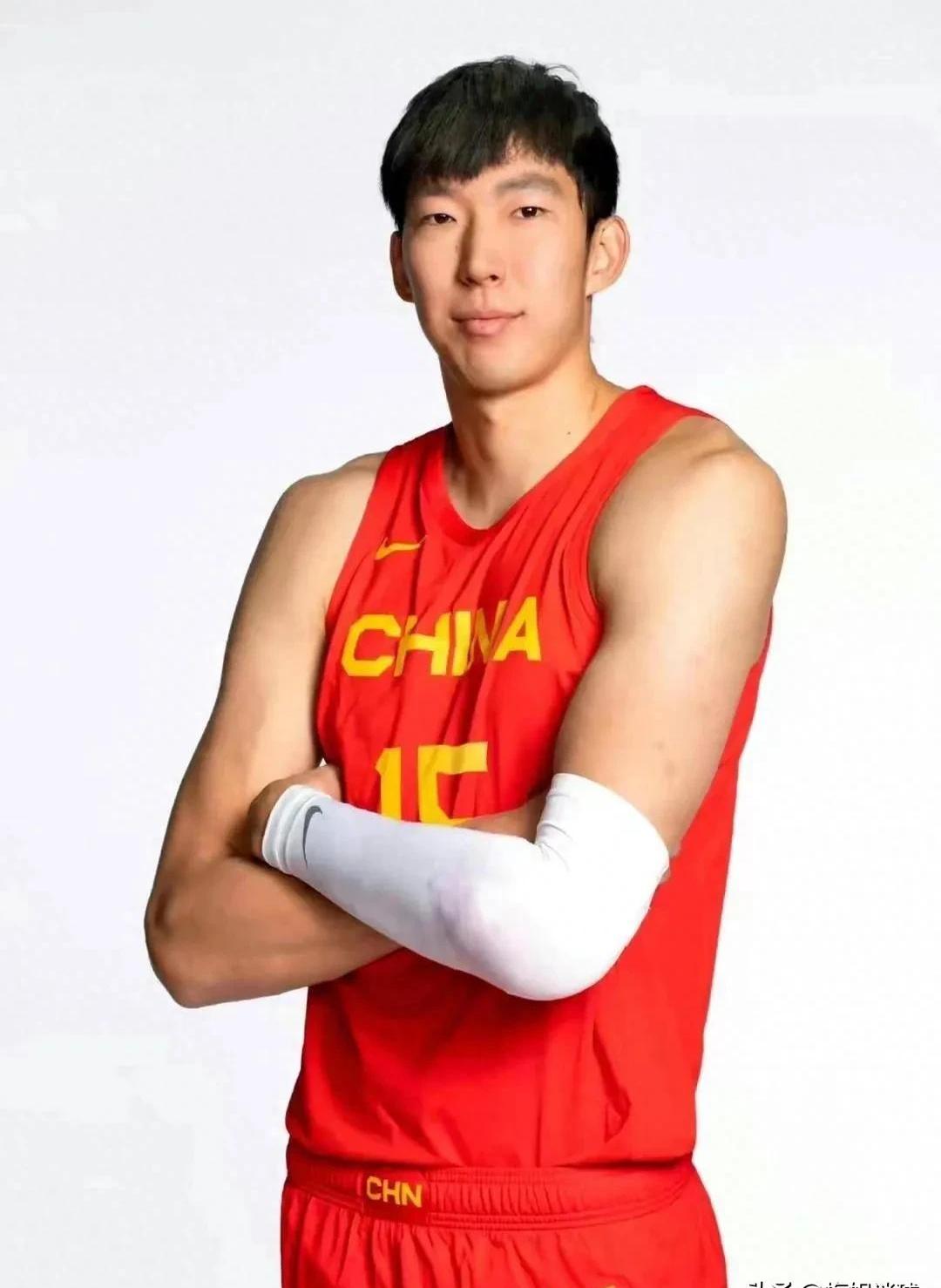 华体会登录最新地址-中国球员曾凡博获NBA球队试训邀请