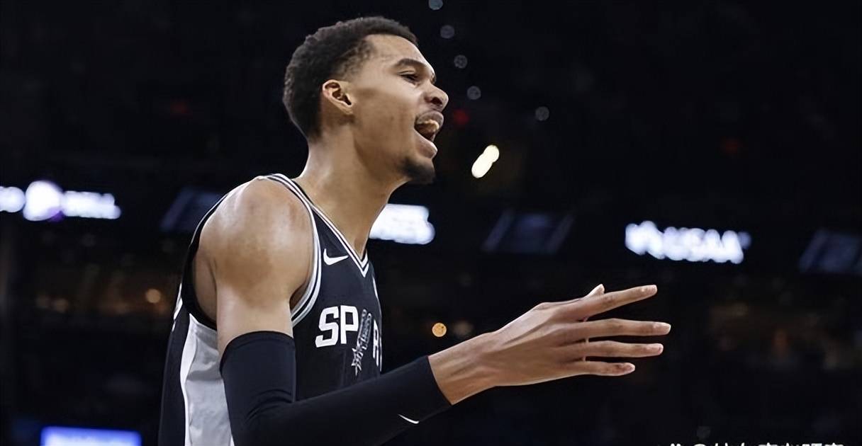 华体会官方网站登录-文班亚马新秀赛季200帽+100三分，历史首人的简单介绍