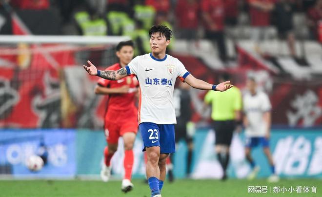 华体会官方网站下载-包含中超新赛季揭幕！上海海港5-1大胜山东泰山的词条