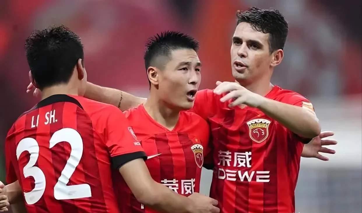 华体会官方网站下载-奥斯卡续约上港，年薪1亿仍留中超