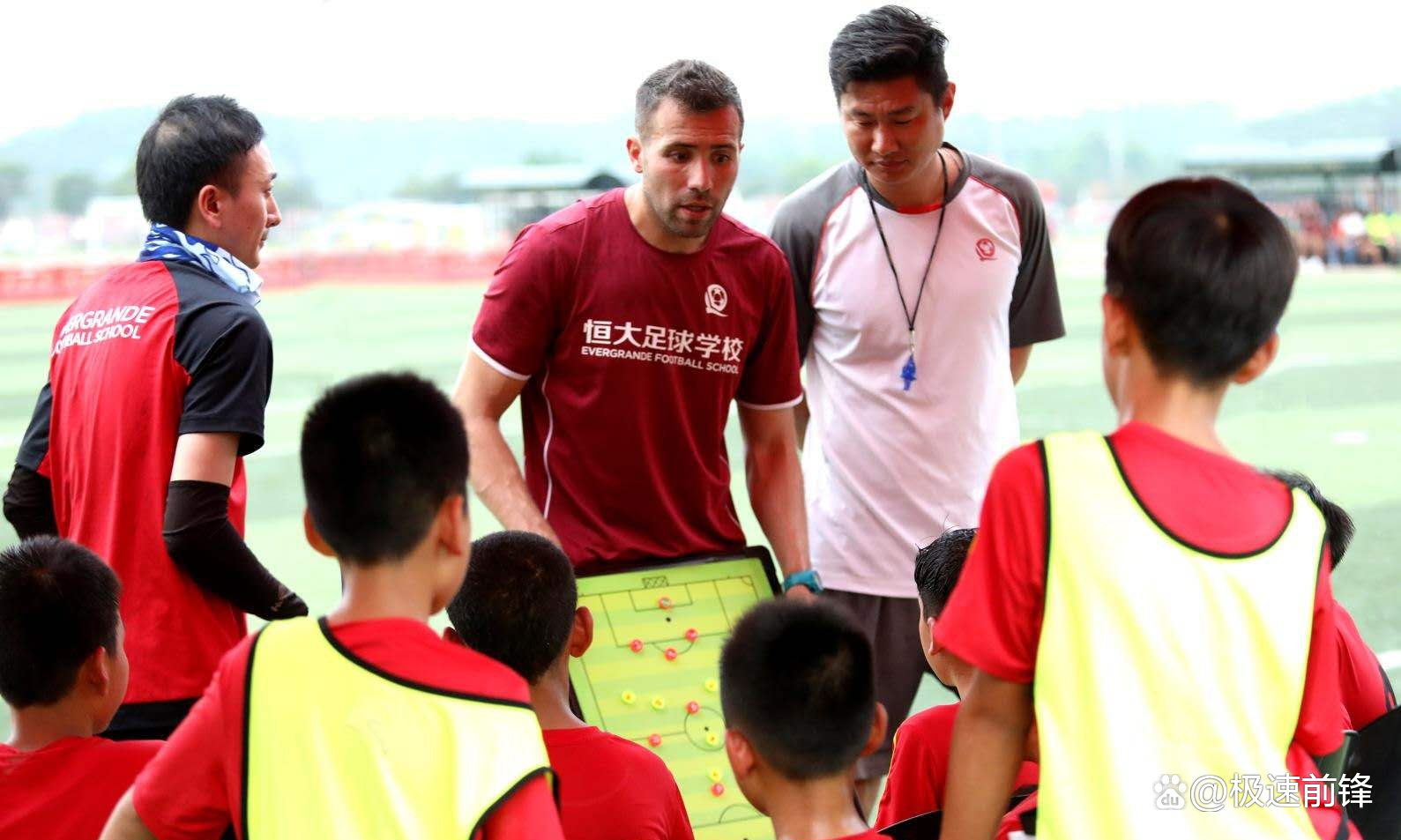 华体会官方网站登录-恒大足校10年投入30亿，如今成果如何？的简单介绍