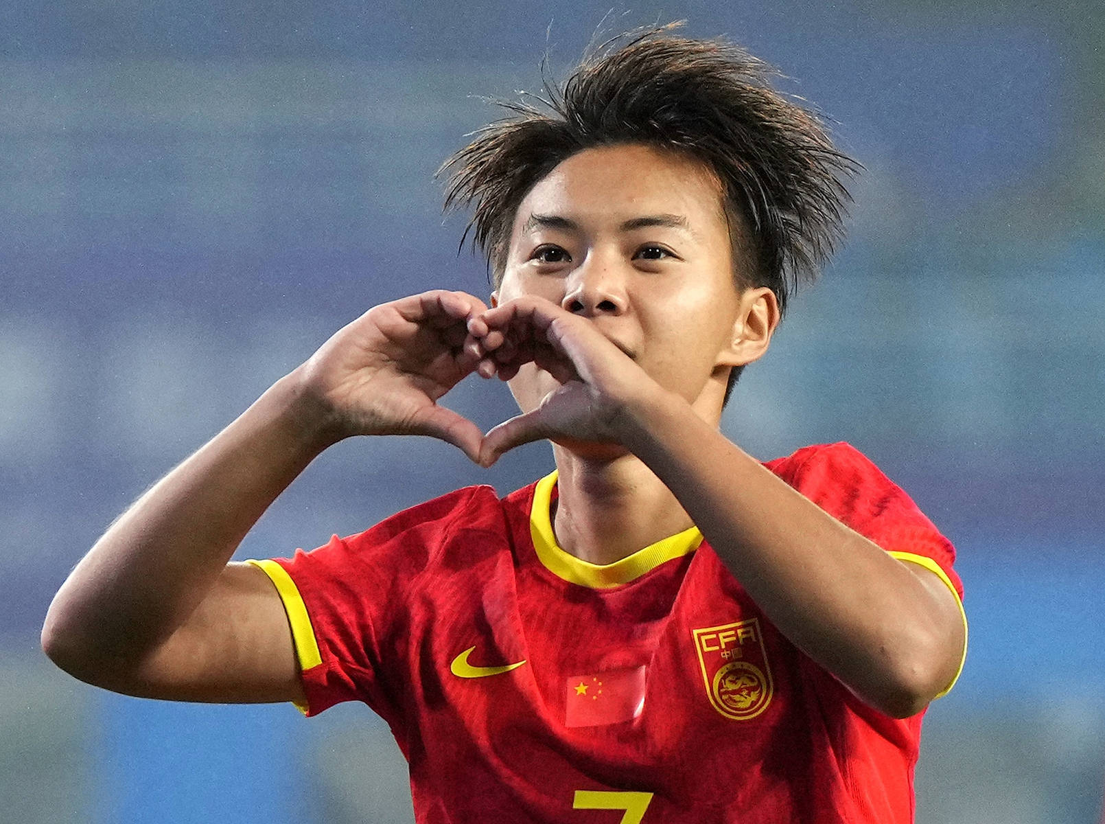 王霜加盟英超!中国女足一姐再闯欧洲的简单介绍 王霜加盟英超!中国女足一姐再闯欧洲的简单介绍