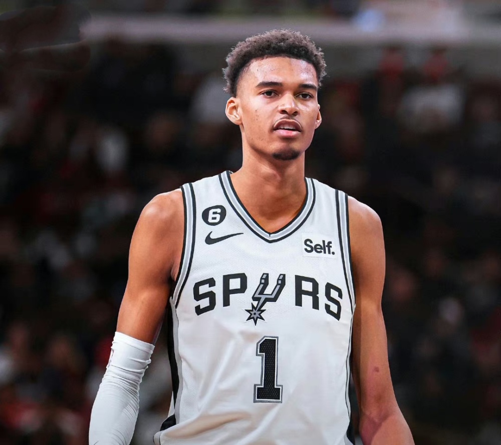 华体会官方网站首页-巴特尔：草原雄鹰的NBA之旅的简单介绍