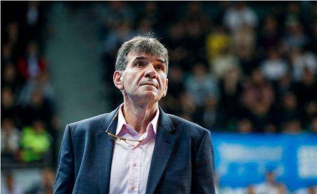 华体会官方网站首页-包含乔尔杰维奇执教：洋帅能否拯救中国男篮？的词条