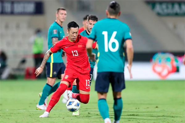 华体会平台下载-李可因伤退出国足，归化球员再减一员的简单介绍